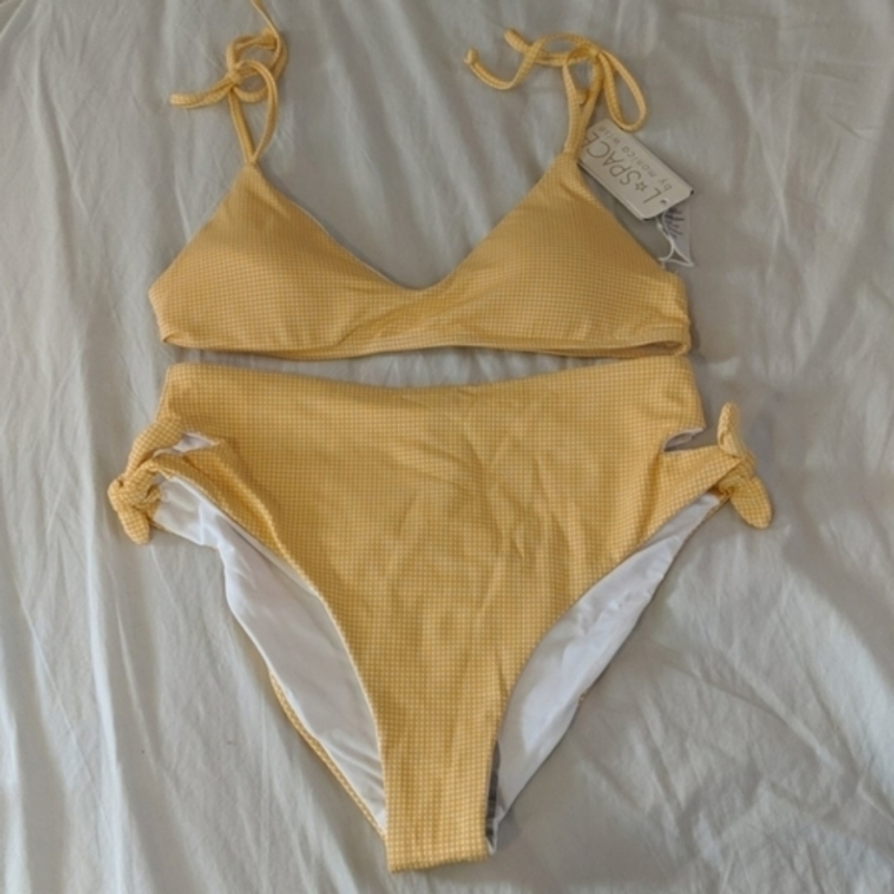 L*Space Daisy Top Bummin Bottom Sunshine Yellow - Picture 9 of 13